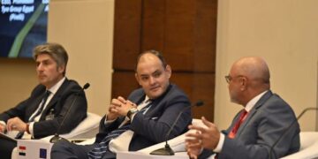 وزير الصناعة