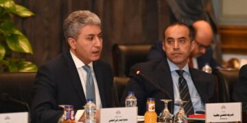 وزير السياحة