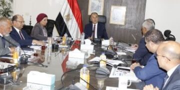 وزير قطاع الاعمال