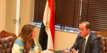 وزير المالية يلتقي سفيرة الولايات المتحدة