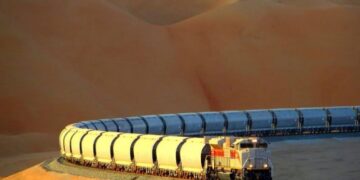 الإمارات والأردن يوقعان اتفاقية استثمارية بـ2.3 مليار دولار لتطوير شبكة السكك الحديدية