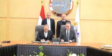 ويز النقل يشهد توقيع مذكرة تفاهم بين شركتي القابضة والسويدي اليكتريك