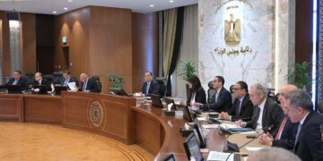 مدبولي: الحكومة تستهدف زيادة صادرات الملابس إلى 11.5 مليار دولار خلال 6 سنوات
