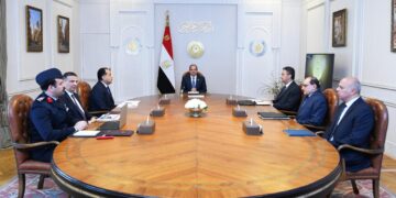 السيسي يجتمع بالحكومة لمتابعة المخزون الاستراتيجي وتطوير آليات التسعير