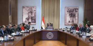 رئيس مجلس الوزراء