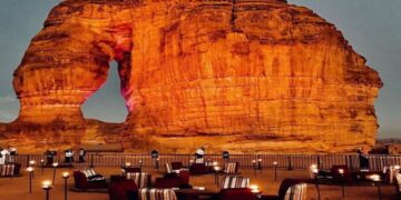 السياحة السعودية تحقق نموا تاريخا يصل إلى 7.8% خلال 2024