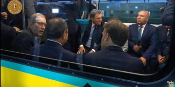 الرئيس السيسي وماكرون يزوران محطة عدلي منصور ويعززان التعاون المصري الفرنسي