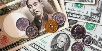 أسعار العملات الأجنبية الخميس 10 أبريل وفقا لآخر تحديث في بنك مصر