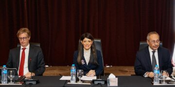 الدكتورة رانيا المشاط: تقرير التنمية البشرية أحد أهم الأدوات التي تقدم تحليلًا موضوعيًا وواقعيًا لقضايا التنمية في مصر