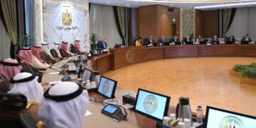 مدبولي: مصر بلد واعد للاستثمار .. وما يشهد العالم الآن فرصة لشراكات قوية مع السعودية