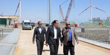 باستثمارات 388 مليون دولار.. وزير الكهرباء: اعتماد اتفاقيات "P2P" لإنتاج 400 ميجاوات من الشمس والرياح