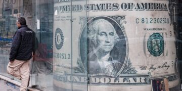 الدولار يستقر عند ٥١.٨ جنية خلال بداية تعاملات اليوم السبت ١٩ أبريل