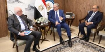 وزير البترول: الحكومة تقدم دعم وتسهيلات لإزالة جميع العقبات أمام المستثمريين