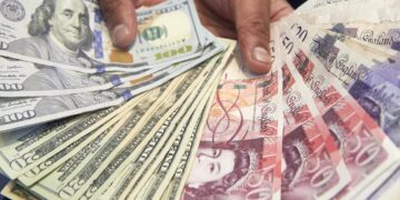 شهدت أسعار العملات الأجنبية استقرارًا ملحوظًا أمام الجنيه المصري مع بداية تعاملات اليوم الخميس 24 أبريل 2025، وفقًا لبيانات البنك المركزي المصري.