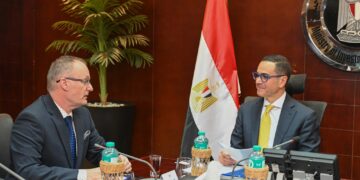 وزير الاستثمار يبحث مع سفير التشيك ضخ استثمارات تكنولوجية وتفعيل مجلس الأعمال المشترك