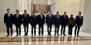 وزير الإسكان: نثق في شراكتنا مع CSCEC ونرحب بتحالفها مع "المقاولون العرب" لتنفيذ مشروعات جديدة