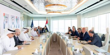 وفد الهيئة الاقتصادية لقناة السويس يبحث تعزيز التعاون مع مجموعة مواني أبوظبي في أبوظبي