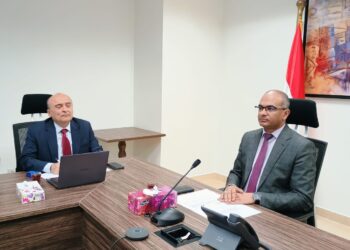 نائب وزير الإسكان يناقش سبل تحسين إدارة الحمأة في مصر مع ممثلي بنك الاستثمار الأوروبي