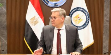 بدوي: كل عامل في البترول له دور محوري.. ونسعى لتحويل الثروة المعدنية لهيئة اقتصادية