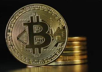بتكوين تتخطى 95 ألف دولار خلال تعاملات اليوم الخميس