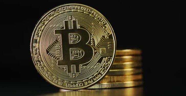 بتكوين تتخطى 95 ألف دولار خلال تعاملات اليوم الخميس