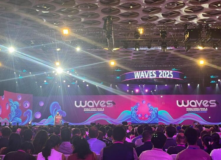 بين الأهرامات وبوليوود: وزير الثقافة يشارك في WAVES 2025 أضخم تجمع عالمي لصناع المحتوى