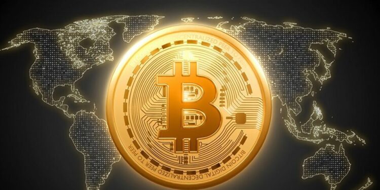 بيتكوين تكسر حاجز 97 ألف دولار وتقترب من قمة تاريخية