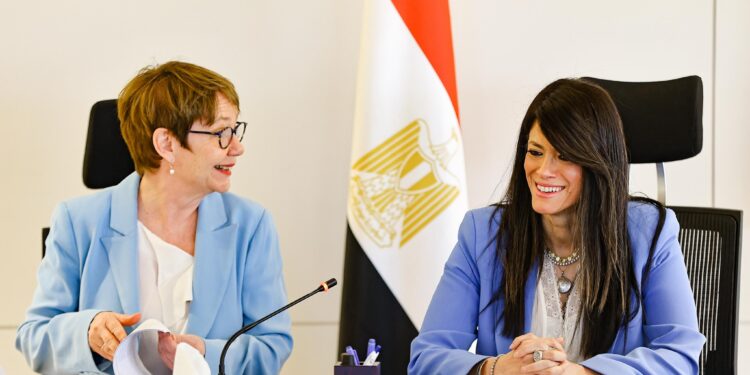 وزيرة التخطيط : الدولة تواصل تنفيذ الإصلاحات الهيكلية التي تحفز القطاع الخاص وتوفر مناخًا ملائمًا للاستثمار وبيئة أعمال مناسبة