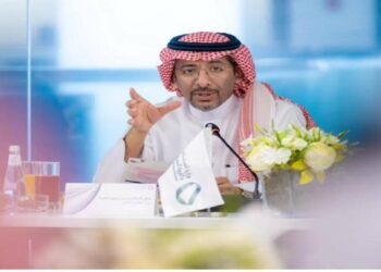 وزير الصناعة السعودي : نسعى إلى تبادل الاستثمارات في المجلات الصناعية الواعدة بين المملكة وفرنسا