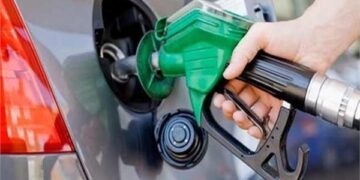 وزارة البترول تؤكد: البنزين في مصر مطابق للمواصفات.. ولا شكاوى من المواطنين حتى الآن