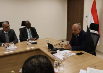 وزير الكهرباء يبحث مع مؤسسة التمويل الدولية "" iFC سبل التعاون المستقبلية