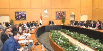 وزير الإسكان يتابع تنفيذ مشروعات المبادرة الرئاسية "حياة كريمة" بمحافظات الأقصر والفيوم وكفر الشيخ