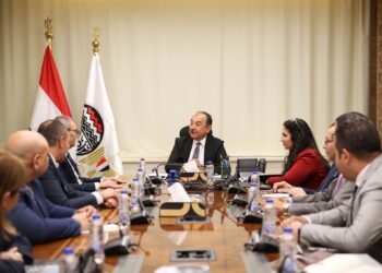 وزير قطاع الأعمال : نحرص على فتح آفاق جديدة للتعاون مع الكيانات الاقتصادية الكبرى عالميًا