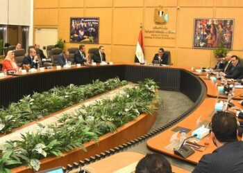 وزير الإسكان: 5 تيسيرات حكومية جديدة لدعم المطورين العقاريين في مصر