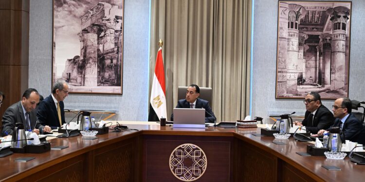 رئيس الوزراء : الحكومة المصرية قطعت على مدار السنوات الماضية شوطًا مُهمًا في ملف التحول الرقمي