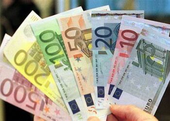 ارتفاع سعر اليورو أمام الجنيه المصري منتصف تعاملات اليوم الأربعاء 14 مايو 2025
