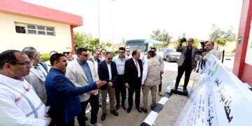 وزير الإسكان يتفقد محطة تنقية مياه الشرب كفر الصعيدي في مركز مينا القمح بمحافظة الشرقية