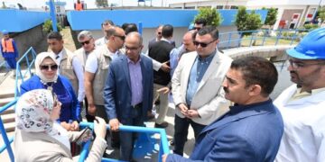 وزير الإسكان يوجه بوضع خطة لتلبية كافة الاحتياجات الحالية والمستقبلية من مياه الشرب والصرف الصحي بمحافظة الشرقية