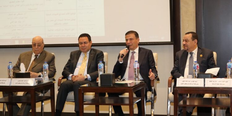 وزير الزراعة: توطين صناعة المبيدات ضرورة استراتيجية لتحقيق الأمن الغذائي