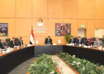 وزير الإسكان يتابع تنفيذ مشروعات "حياة كريمة" لمياه الشرب والصرف الصحي بالغربية ودمياط