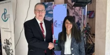 وزيرة التخطيط تبحث مع المدير الأقليمي لبرنامج الأمم المتحدة الإنمائي سبل تعزيز التعاون المشترك