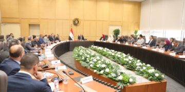 كامل الوزير: خارطة طريق لتحويل مصر إلى مركز إقليمي لصناعة الحديد