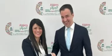 وزيرة التخطيط تبحث مع الرئيس التنفيذي لمبادرة الأمم المتحدة سبل تعزيز التعاون المشترك