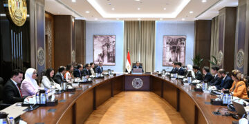 رئيس الوزراء : الحكومة تهدف إلى توطين الصناعات التكنولوجية المتقدمة وسنقدم حوافز استثنائية لهذا النوع من الصناعات