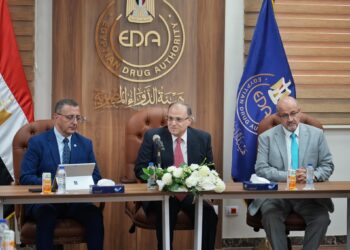 رئيس هيئة الدواء المصرية: التعاون مع الجزائر نقطة انطلاق لشراكة استراتيجية في التصنيع والتنظيم الدوائي