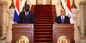 وزير الخارجية : مصر تريد تعزيز التعاون مع جامبيا لتنفيذ تطلعاتها التنموية