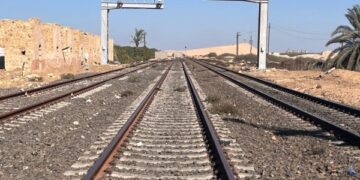 وزير الصناعة والنقل : مشروع تحديث نظام الإشارات يهدف إلى استبدال النظام الميكانيكي القديم بنظام إلكتروني حديث