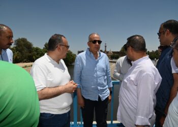 وزير الري : لا يوجد فرق بين أى من العاملين على مستوي الجمهورية ويتم صرف مكافأه التميز الغير اعتيادي للجميع