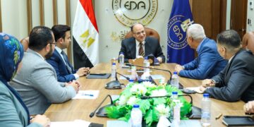 رئيس هيئة الدواء المصرية : نعمل على تعزيز فرص التصنيع المحلي وتطوير قطاع الصناعات الدوائية