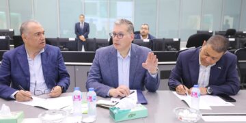 وزير البترول: عودة ضخ الغاز تدريجيًا للمصانع.. ويؤكد عبرنا الأزمة الأخيرة بكفاءة